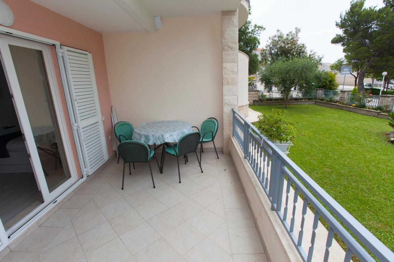 Villa Alesa Tučepi المظهر الخارجي الصورة